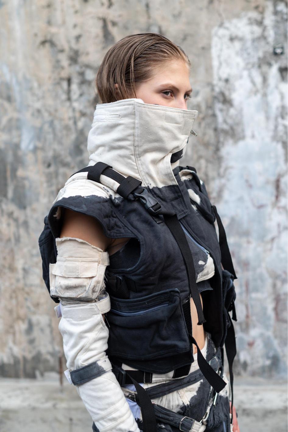 Kijin Tactial Survival Vest (WOMEN)