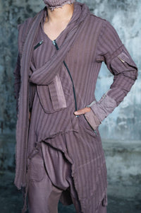 Shuen Robe